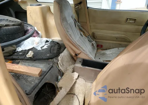 1981 Datsun 280Zx z USA, uszkodzony, nr VIN JN1HZ04S8BX265704